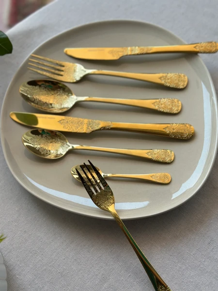 سرویس قاشق چنگال کاراجا 84 پارچه 12 نفره مدل Elegance Gold