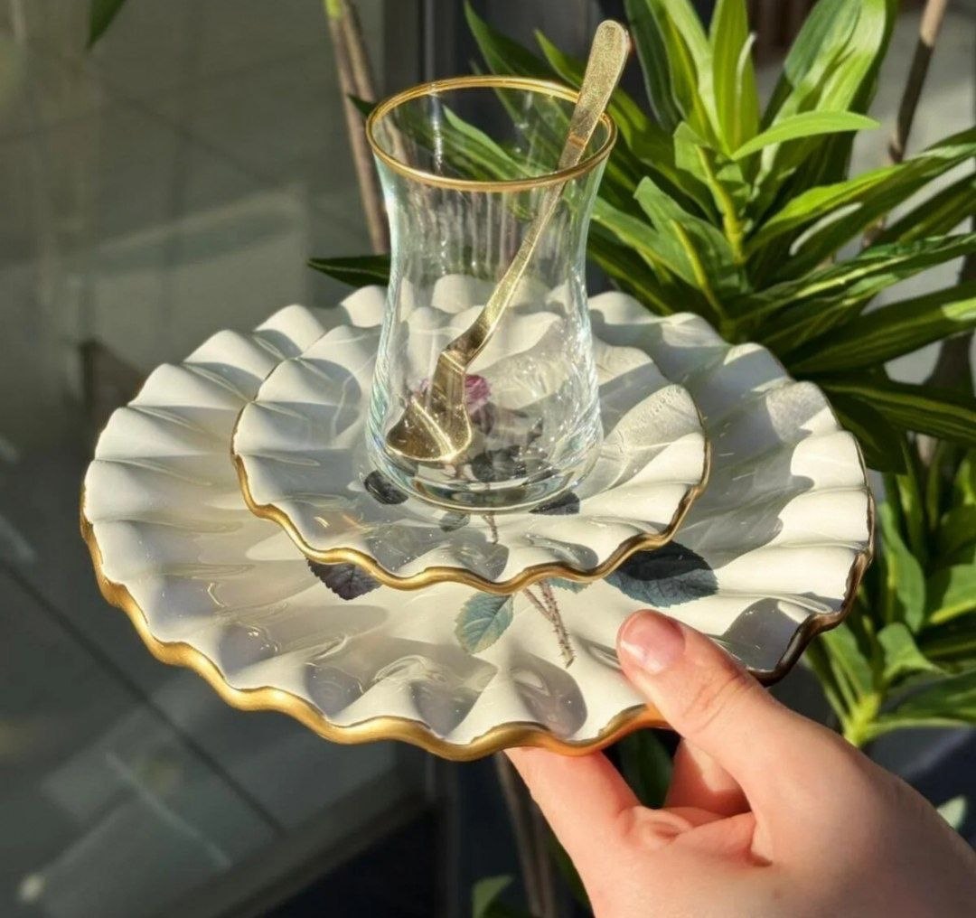 سرویس پذیرایی 18 پارچه