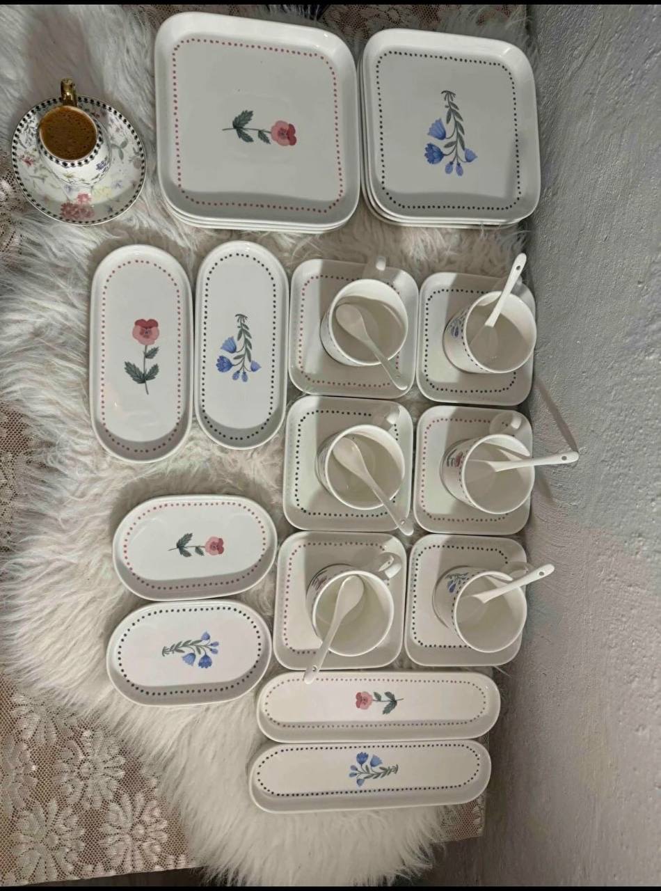 سرویس صبحانه‌خوری ۶ نفره چینی مدل ویولا